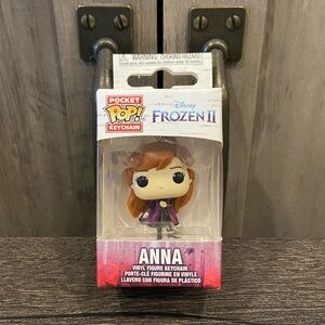 Pocket Pop! Anna Frozen II Keychain